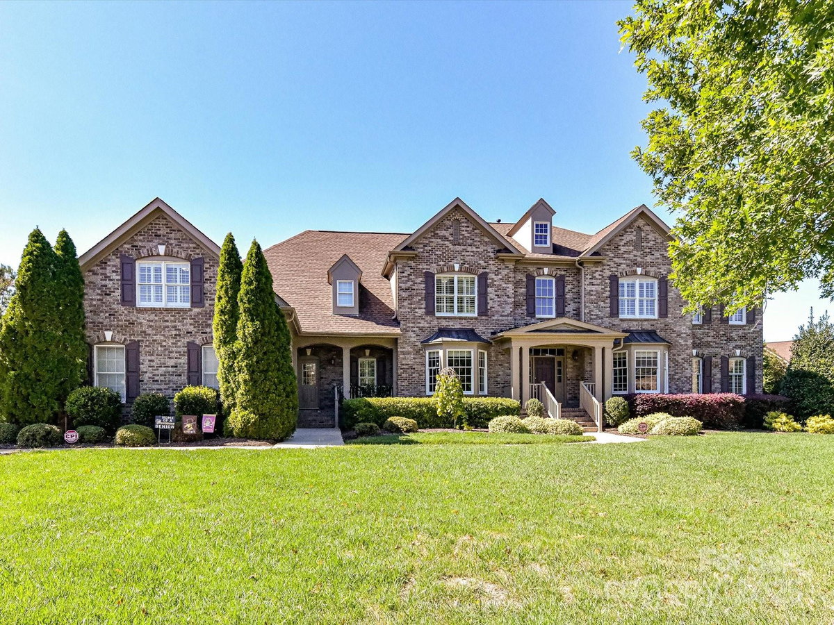 320 Fox Chase Court, Waxhaw, NC 28173