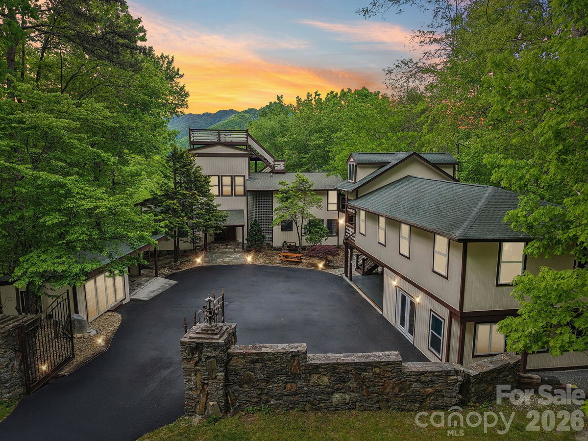 Dills Road, Bryson City, NC 28713