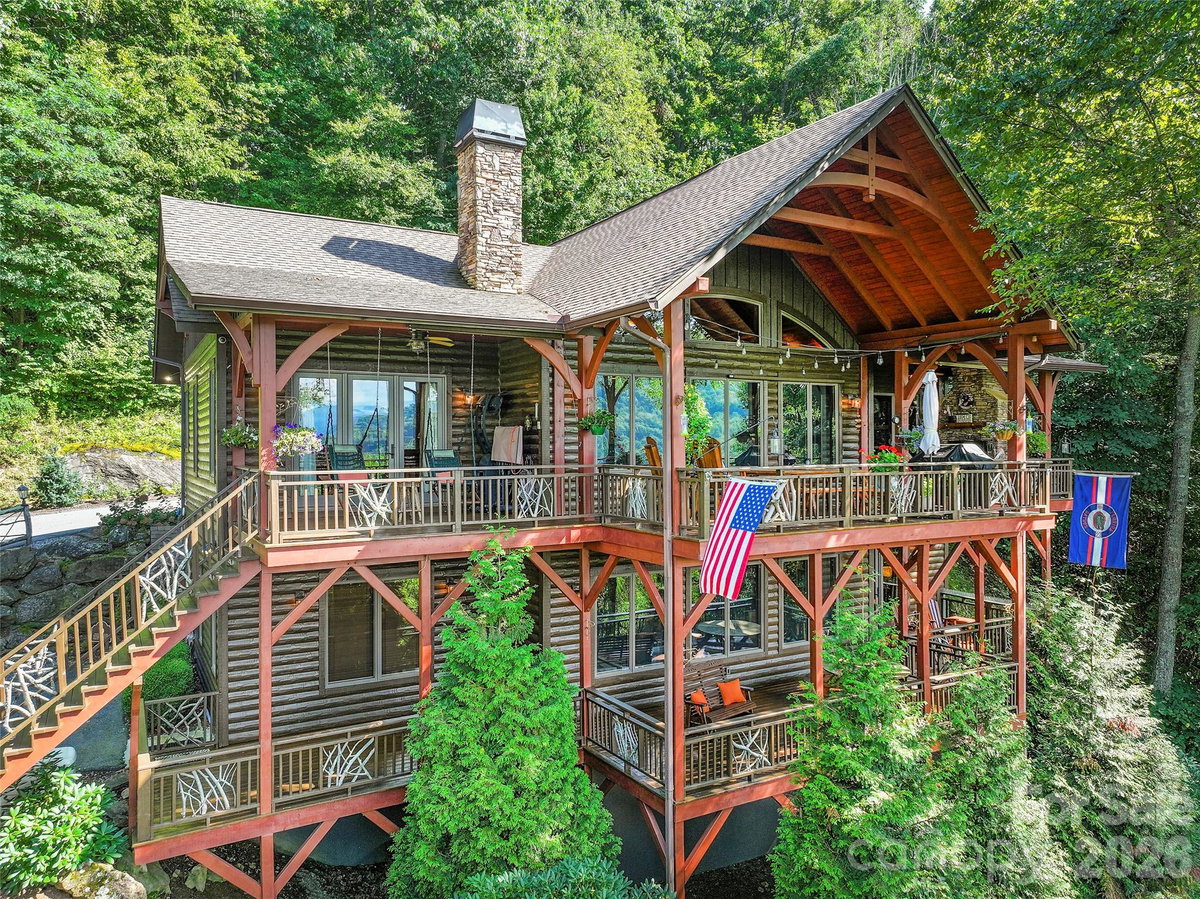 318 Awohali Trail, Maggie Valley, NC 28751