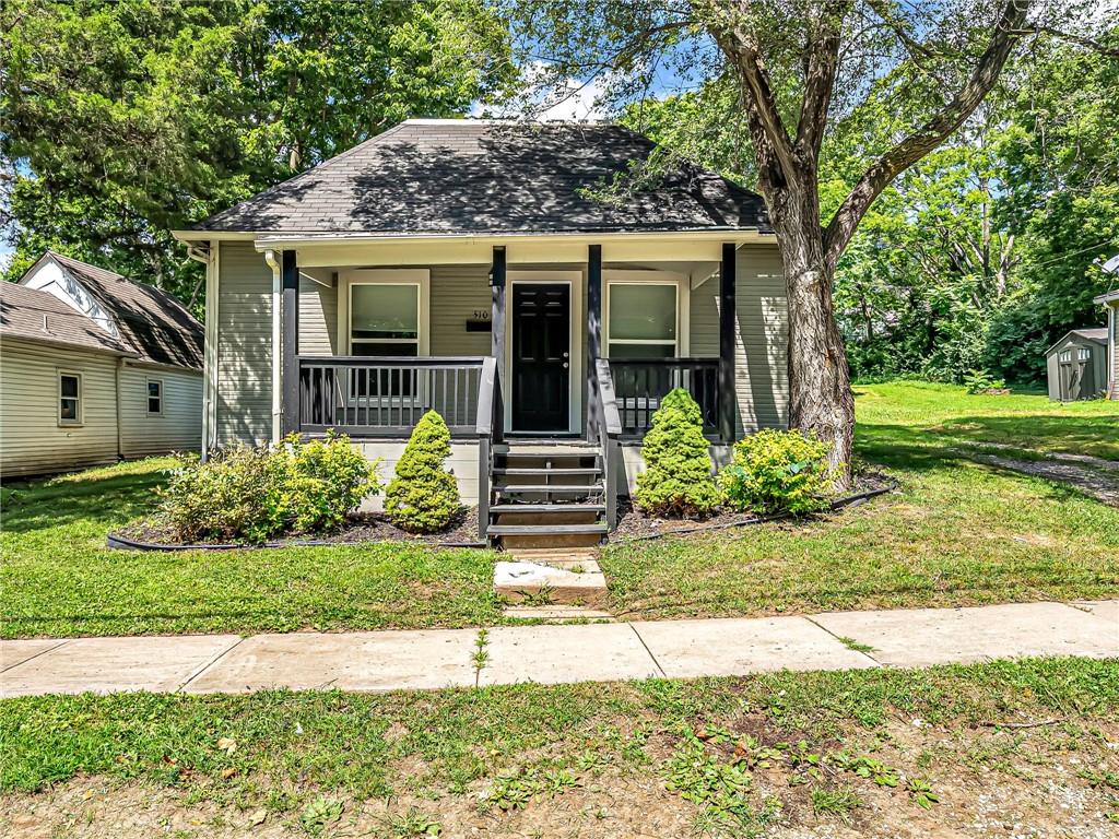 Listings Photo