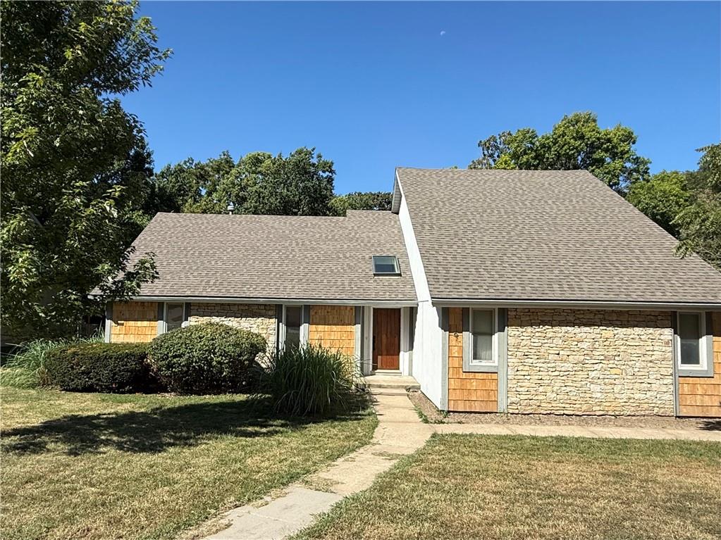8300 Grant Avenue, Overland Park, KS 66212 photo
