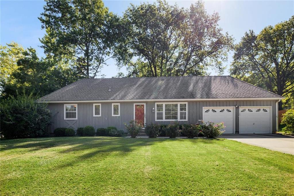 7601 Russell Street, Prairie Village, KS 66204 photo