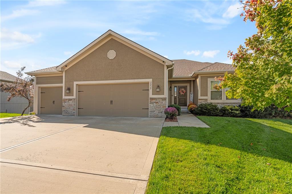 3215 NE 79th Street, Kansas City, MO 64119 photo