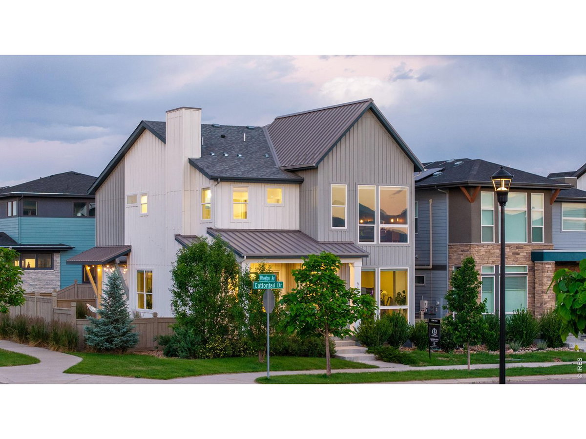 5687 Cottontail Dr, Longmont, CO 80503