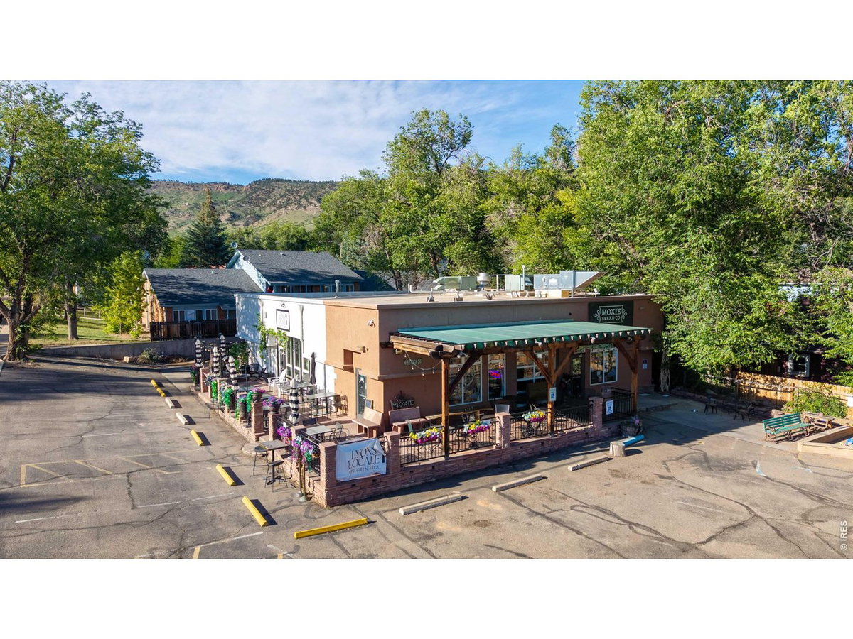 442 High St, Lyons, CO 80540