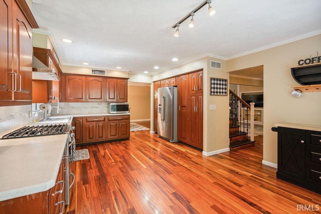 623 LAKEWOOD Place, Greentown, IN 46936 | Slideshow Image #8