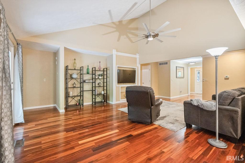 623 LAKEWOOD Place, Greentown, IN 46936 | Slideshow Image #6