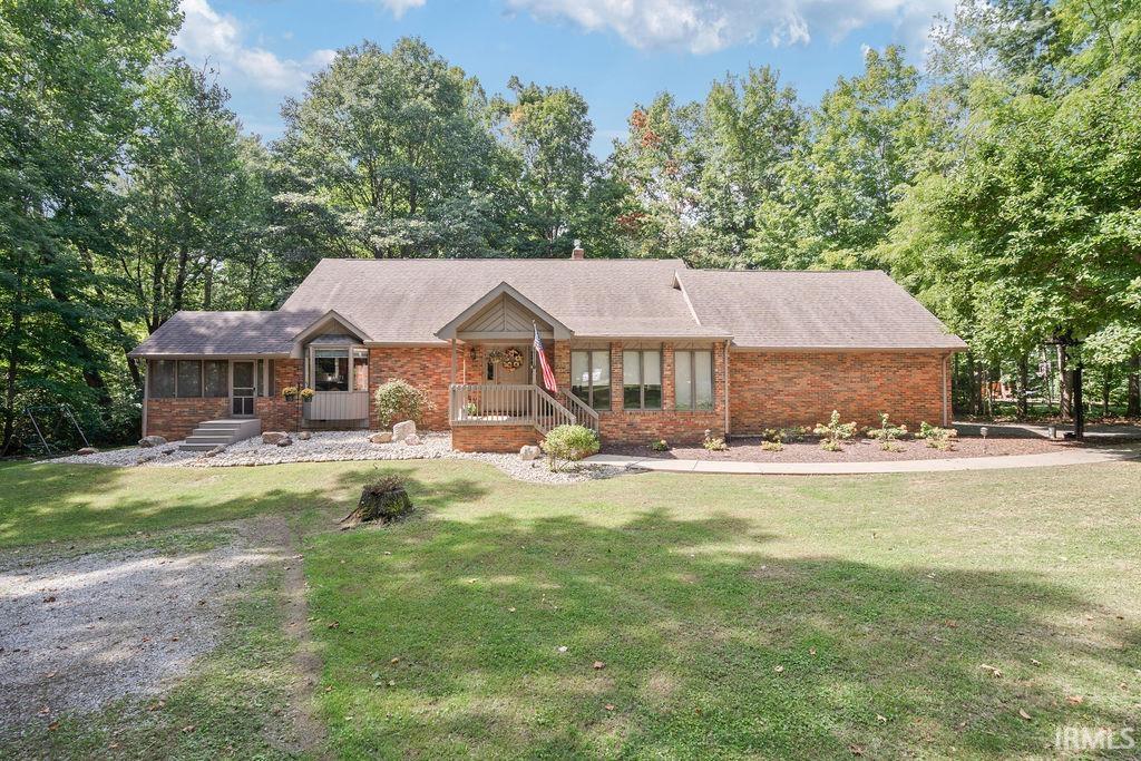 623 LAKEWOOD Place