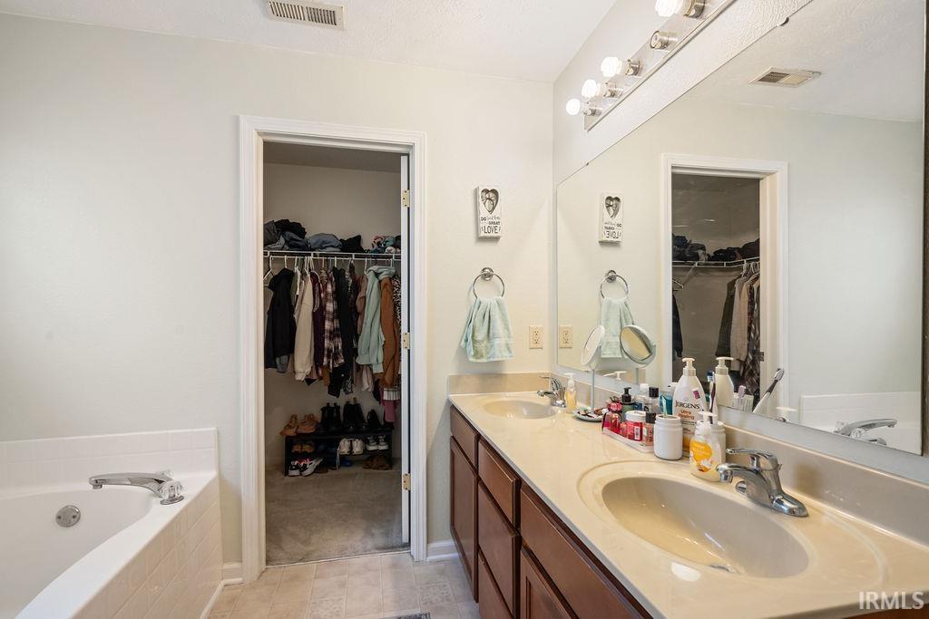 940 ZARTMAN Road, Kokomo, IN 46902 | Slideshow Image #18