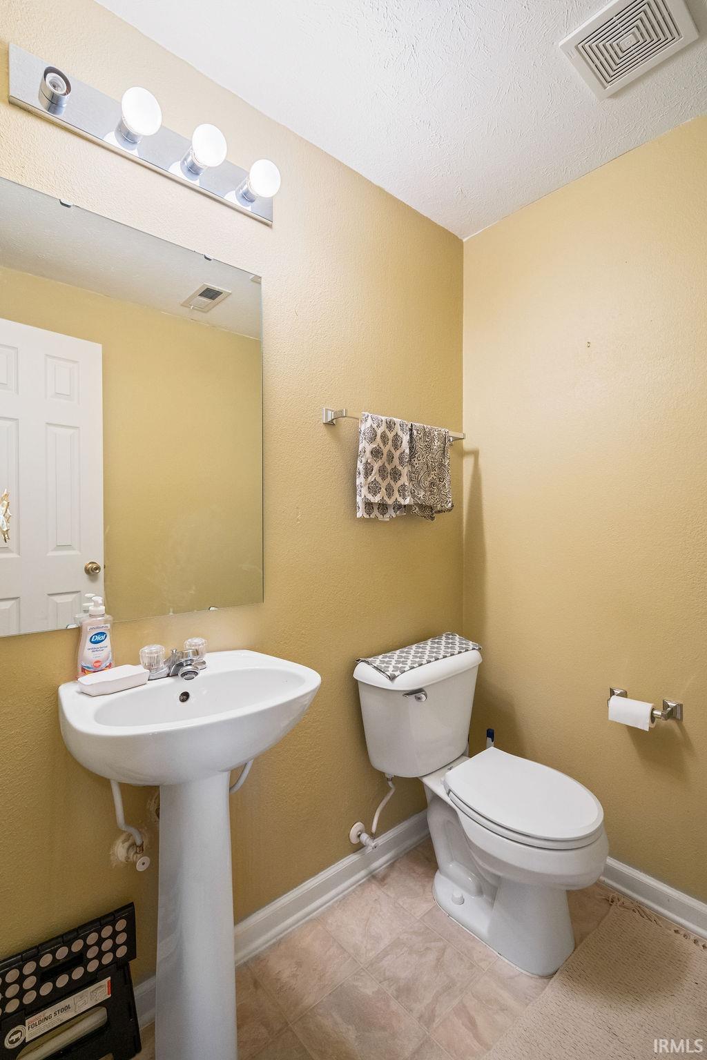 940 ZARTMAN Road, Kokomo, IN 46902 | Slideshow Image #13