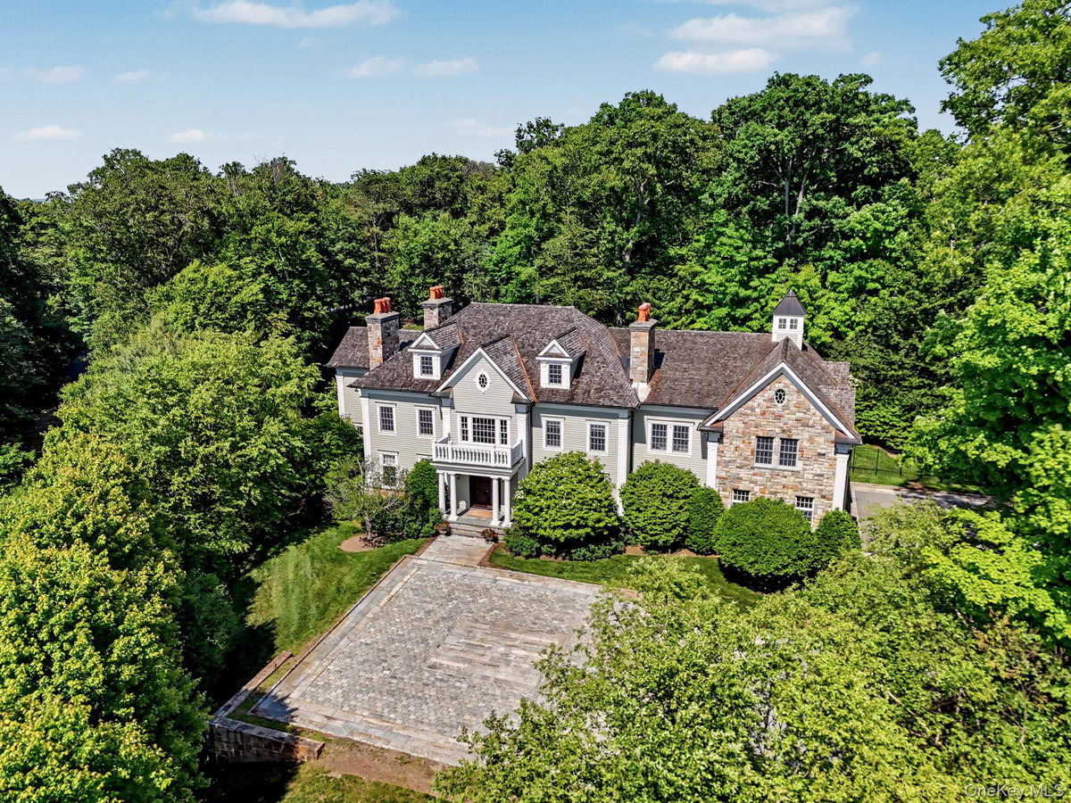 12 Gifford Lake Drive, Armonk, NY 10504