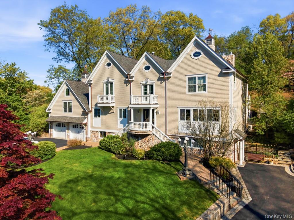33 Greenbriar Drive, Chappaqua, NY 10514