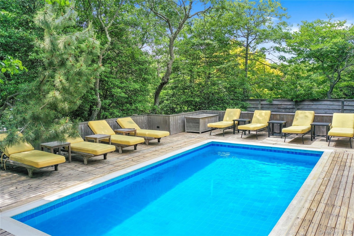 Featured Sale Photo