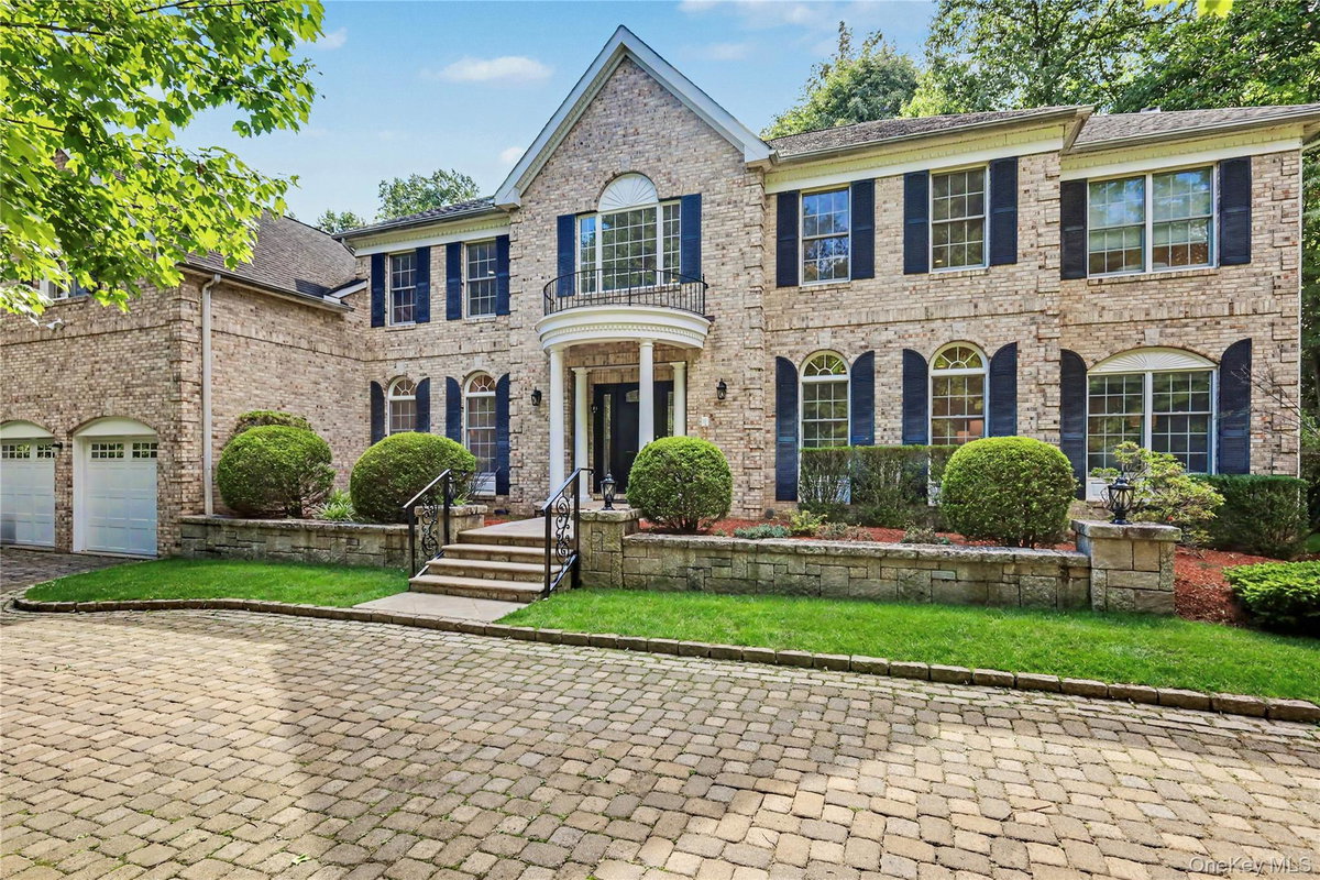 11 Faith Lane, Ardsley, NY 10502