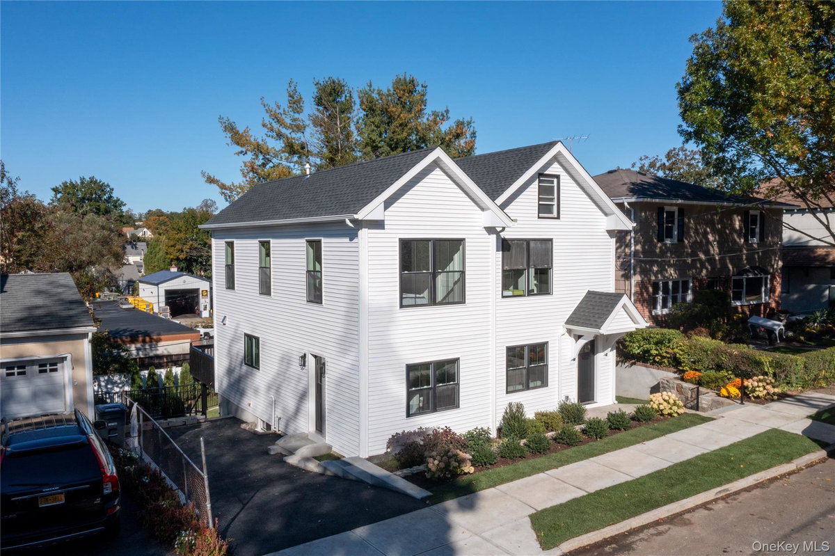 335 Sixth Avenue, Pelham, NY 10803