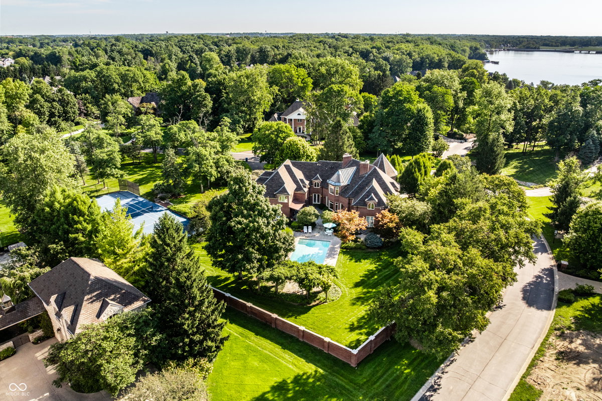 290 Breakwater Drive, Fishers, IN 46037