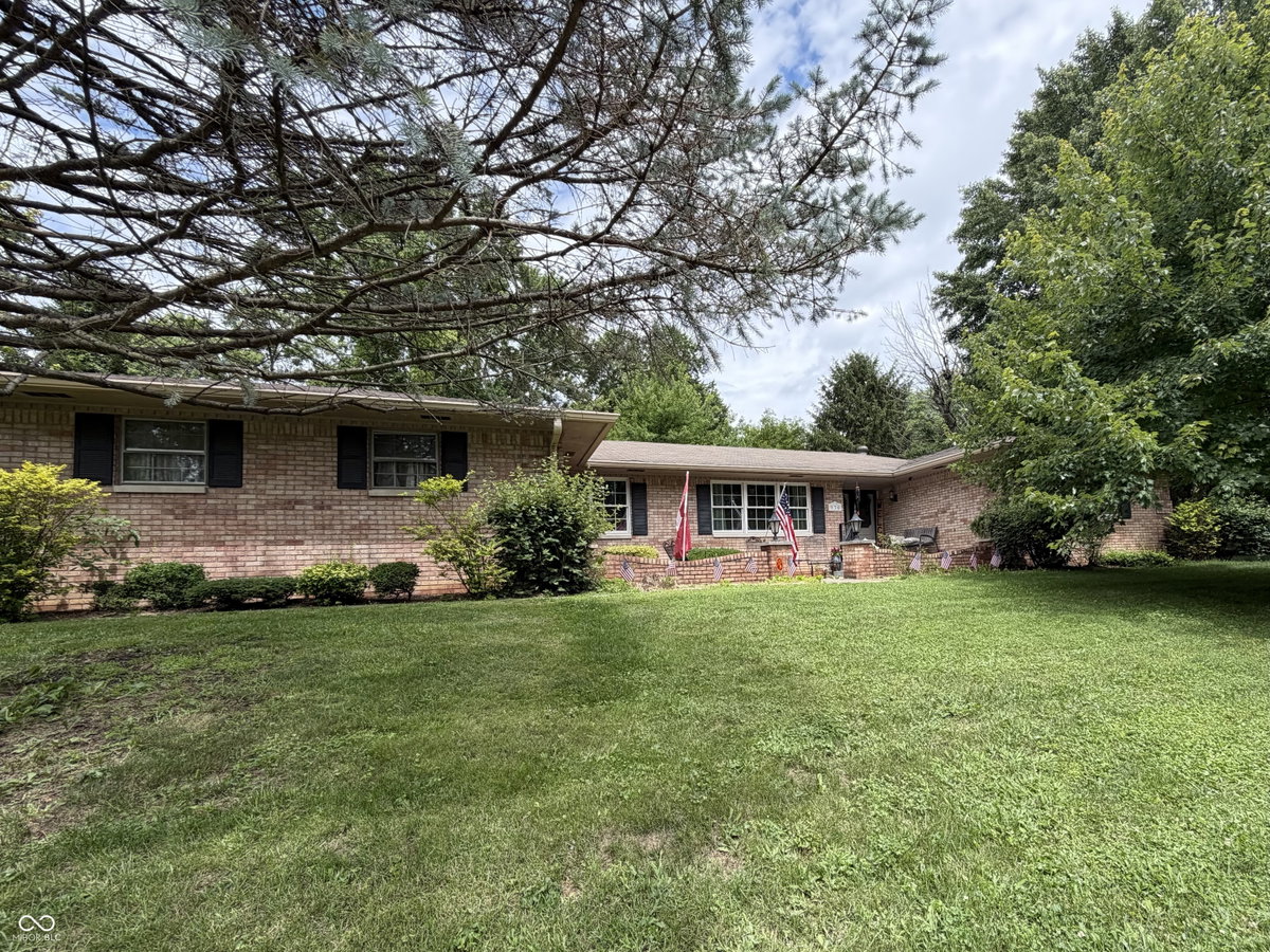 930 Mellowood Drive, Indianapolis, IN 46217