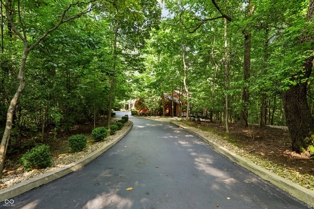 12399 N Cedarwood Drive, Mooresville, IN 46158 | Slideshow Image #94