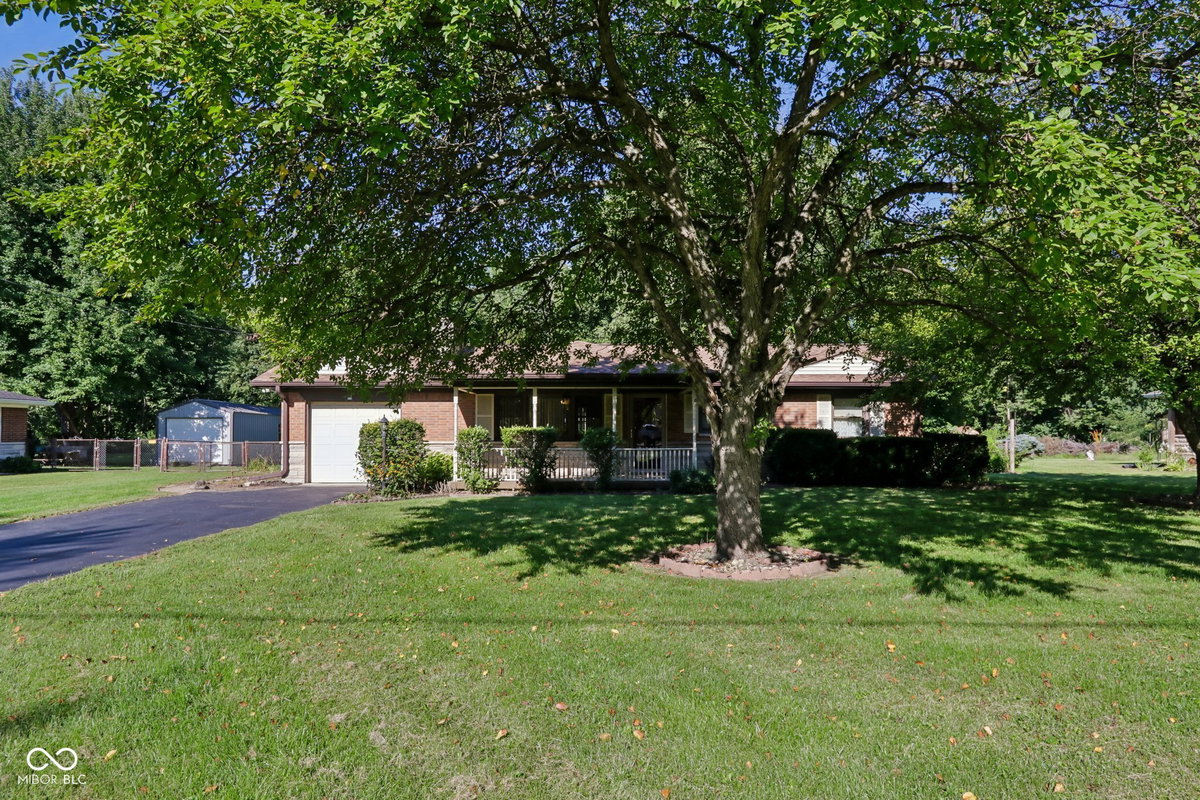 8172 N Poplar Drive, Mooresville, IN 46158