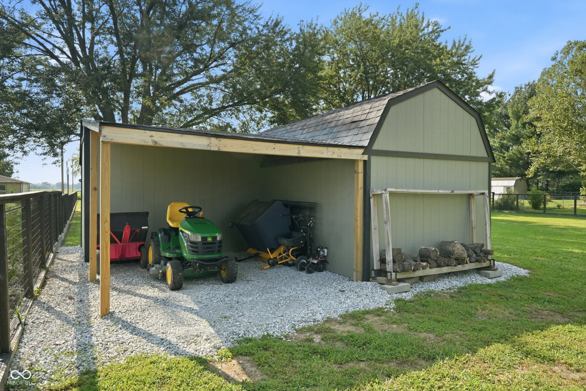 8167 S County Road 525 E, Mooresville, IN 46158 | Slideshow Image #50