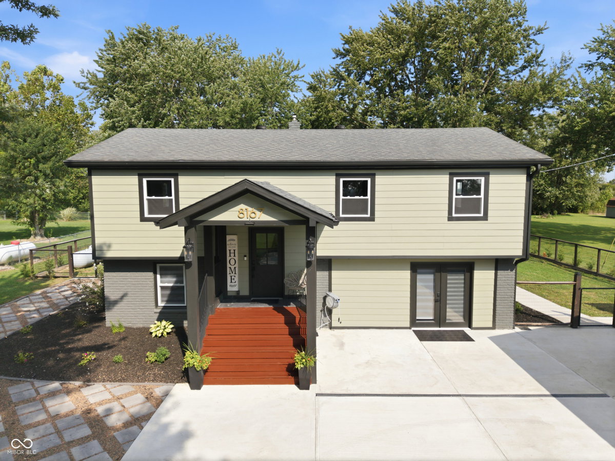 8167 S County Road 525 E, Mooresville, IN 46158 | Slideshow Image #2
