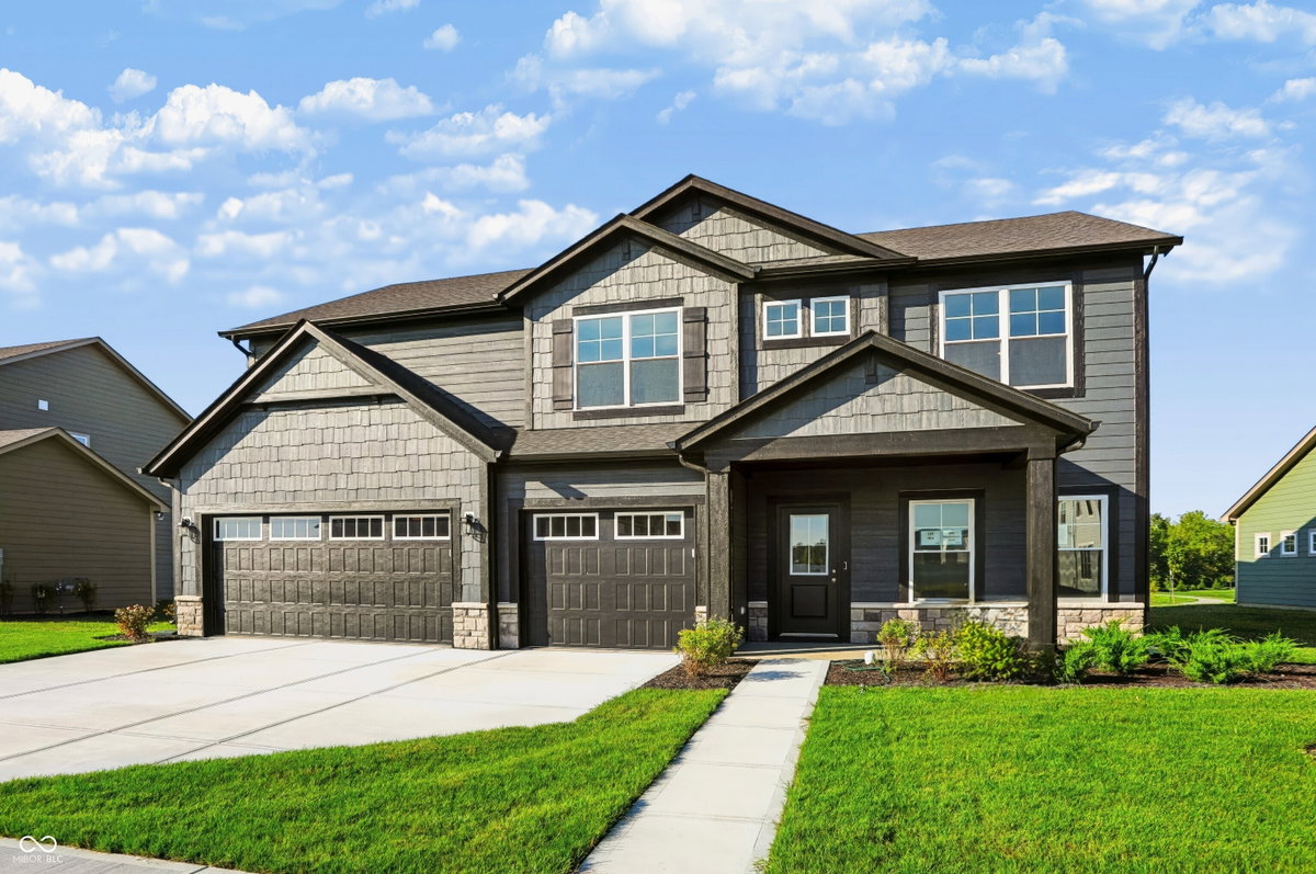 8689 Meadowlands Court, Plainfield, IN 46168