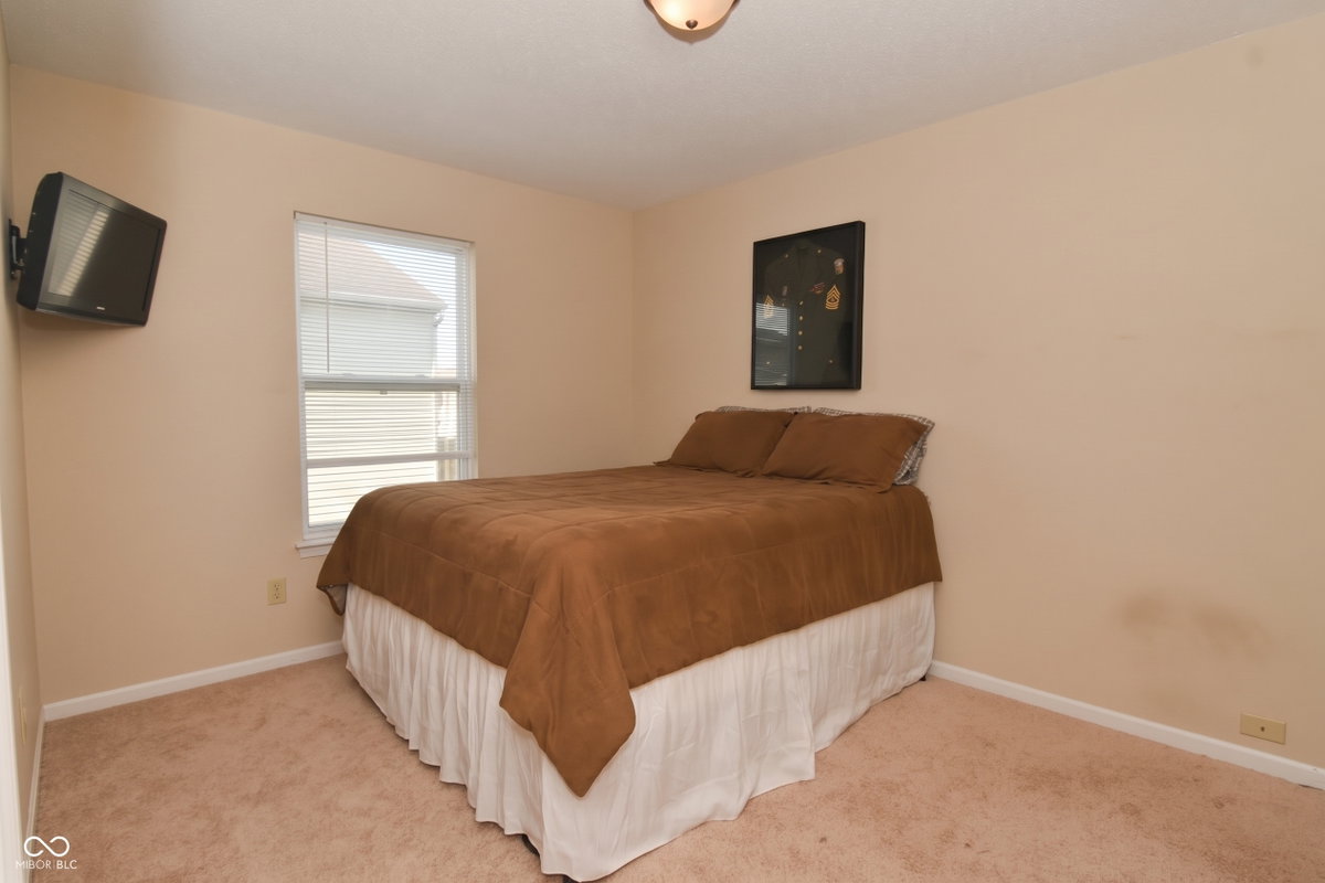 2372 Shadowbrook Drive, Plainfield, IN 46168 | Slideshow Image #35