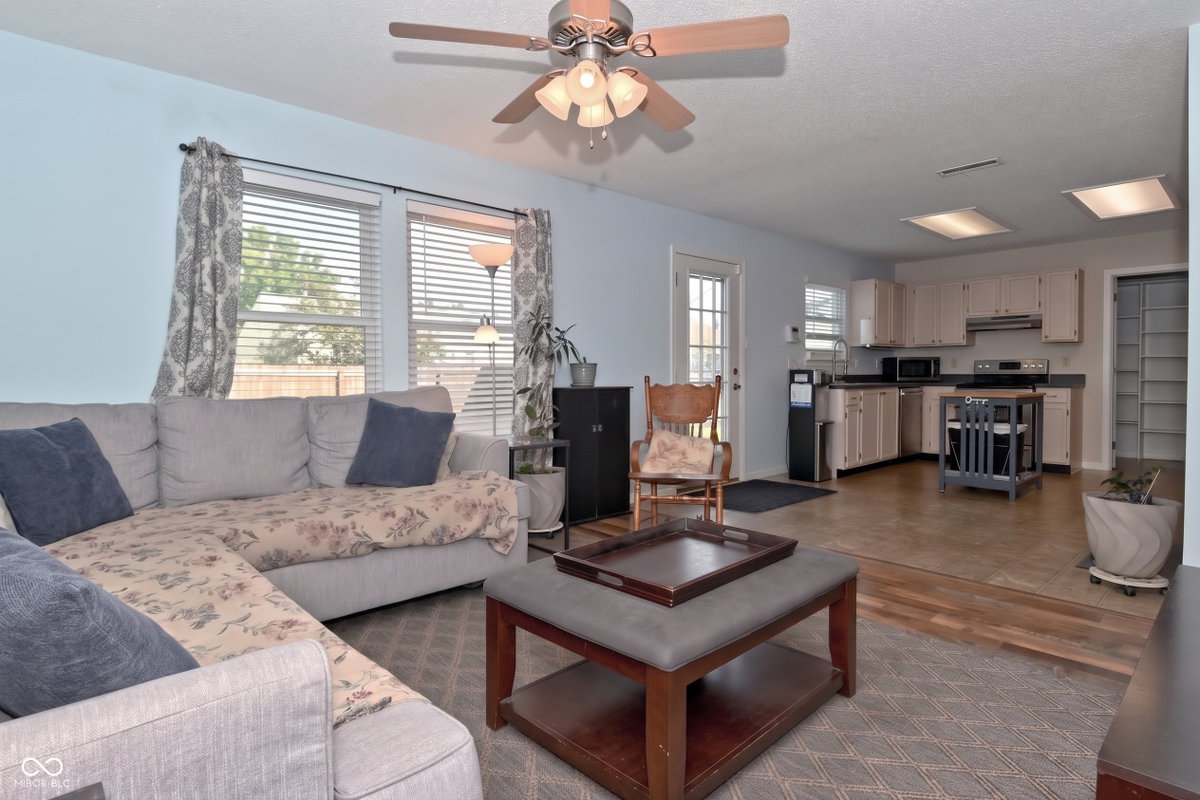 2372 Shadowbrook Drive, Plainfield, IN 46168 | Slideshow Image #18