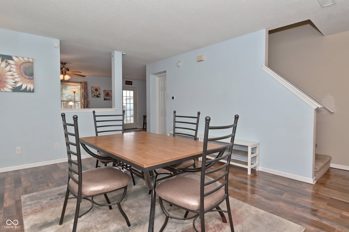 2372 Shadowbrook Drive, Plainfield, IN 46168 | Slideshow Image #3