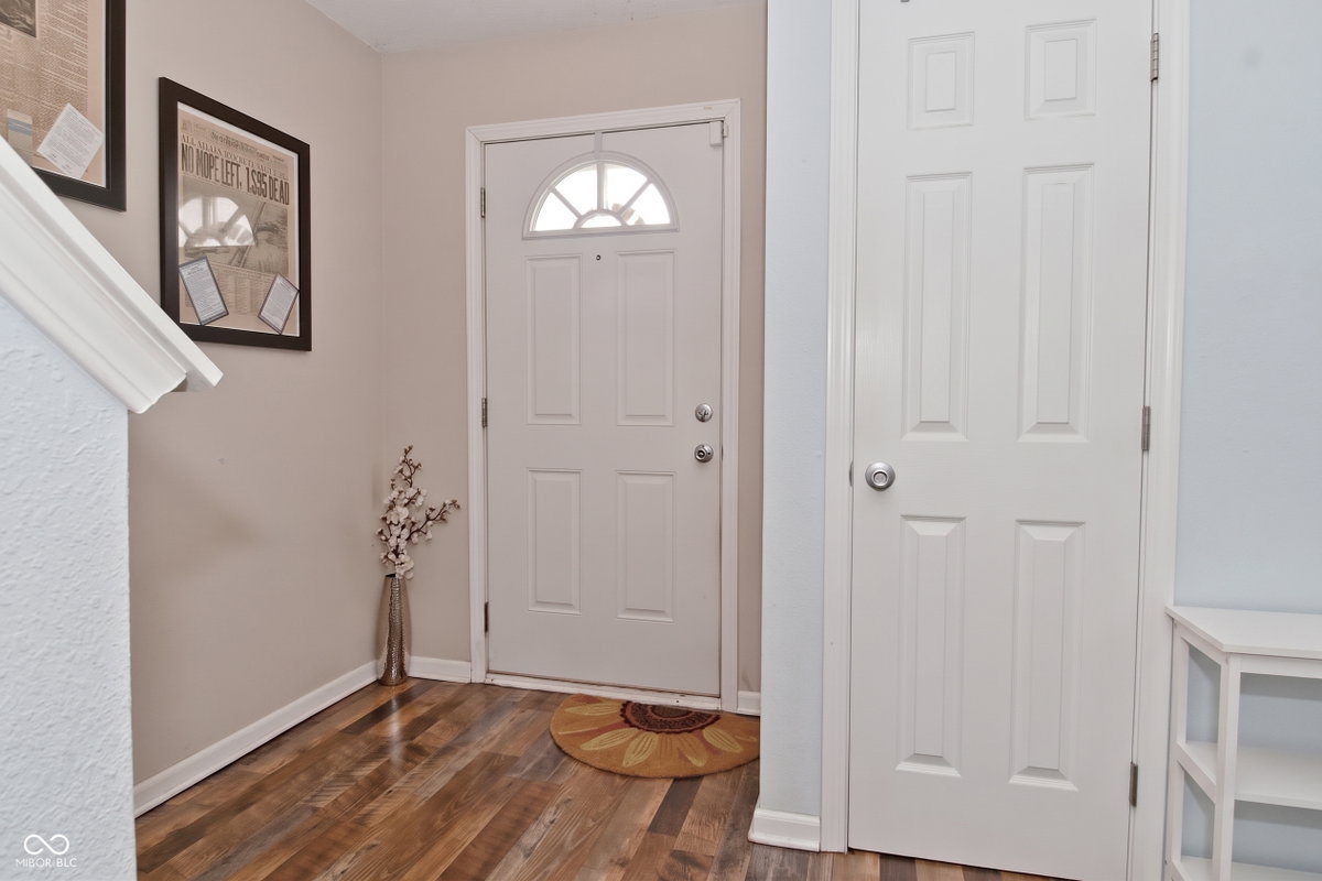 2372 Shadowbrook Drive, Plainfield, IN 46168 | Slideshow Image #2