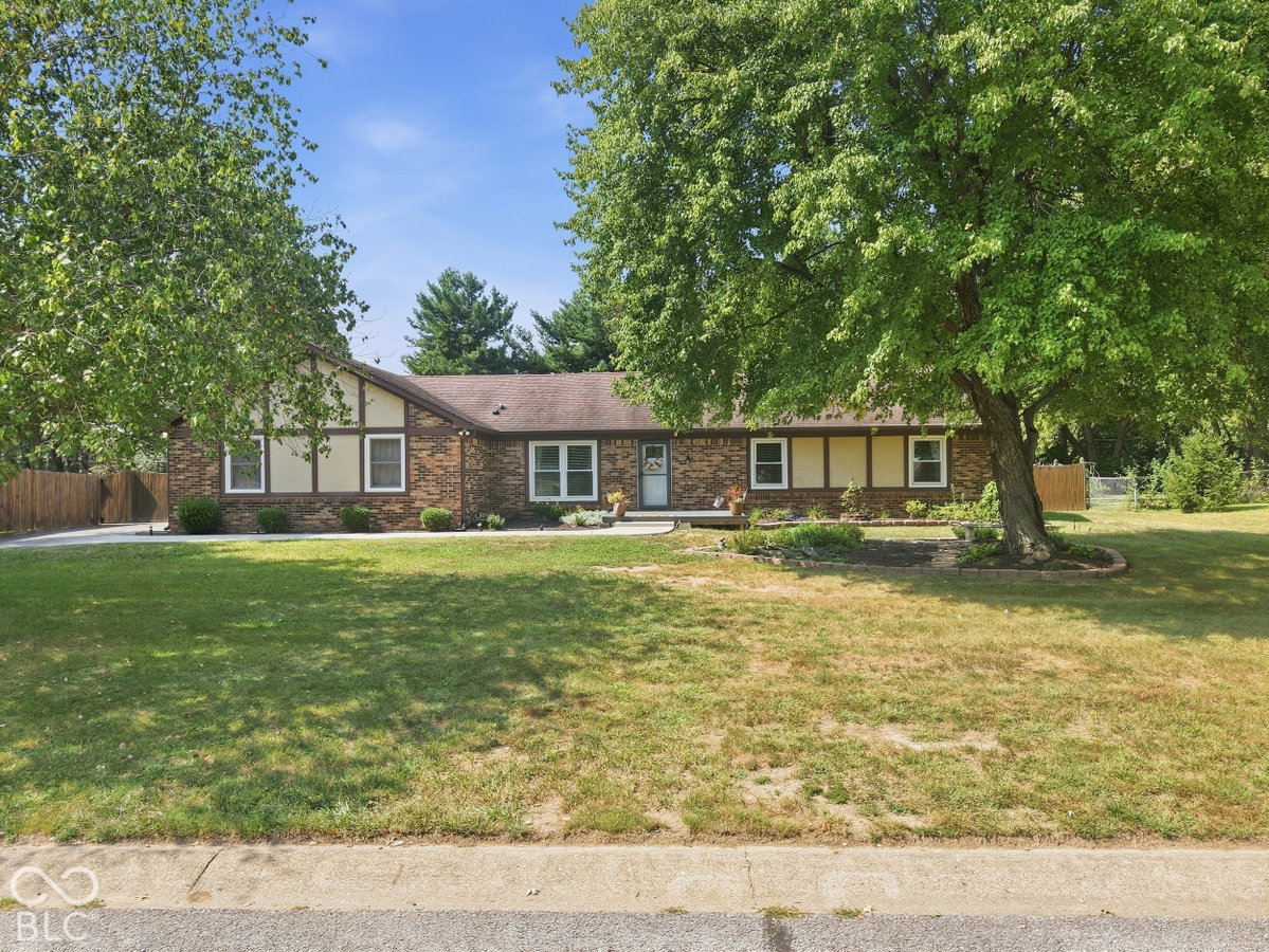 5976 Williams Drive, Plainfield, IN 46168