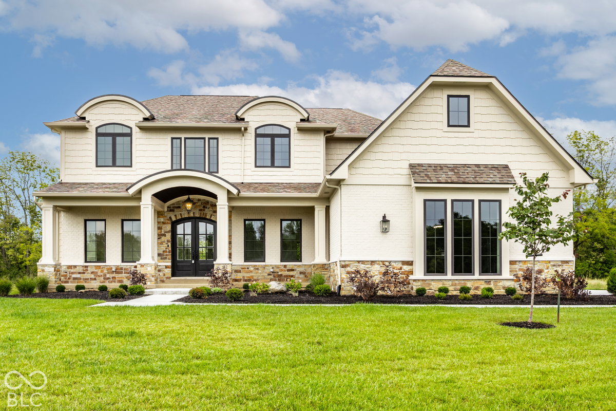 15721 Vantage Court, Westfield, IN 46074