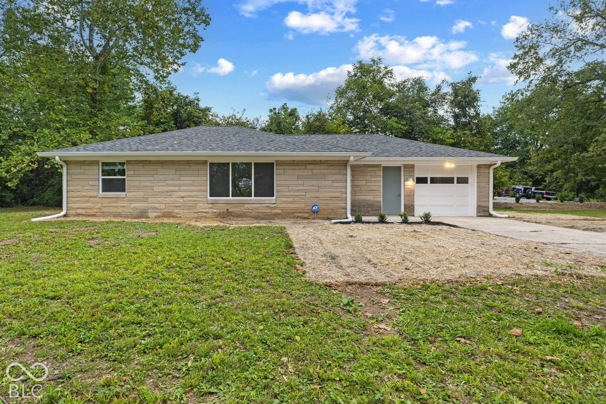 7437 S County Road 750 E, Plainfield, IN 46168