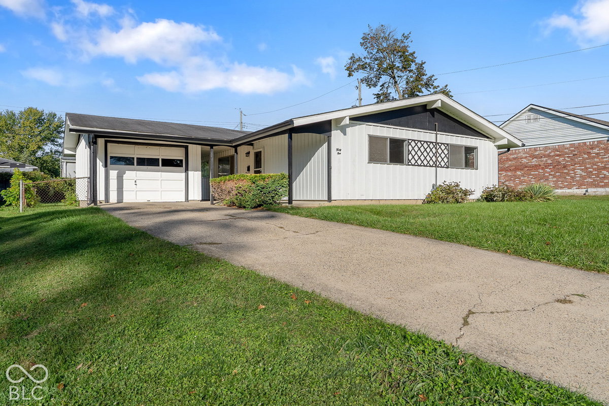 41 Crestwood, Mooresville, IN 46158