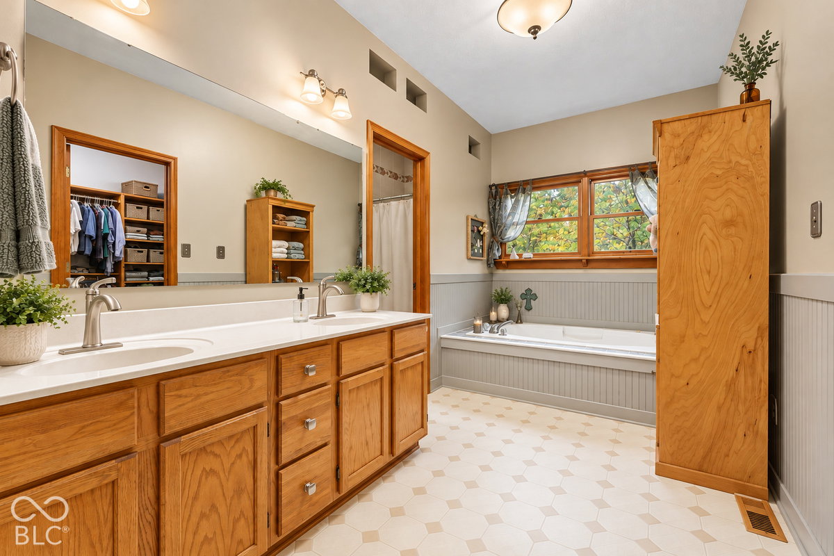 6620 E Woodland Court, Mooresville, IN 46158 | Slideshow Image #9