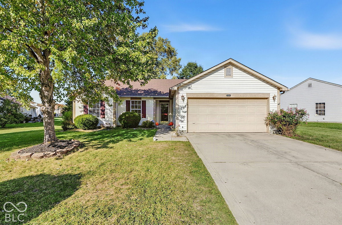 105 Fountain Drive, Mooresville, IN 46158