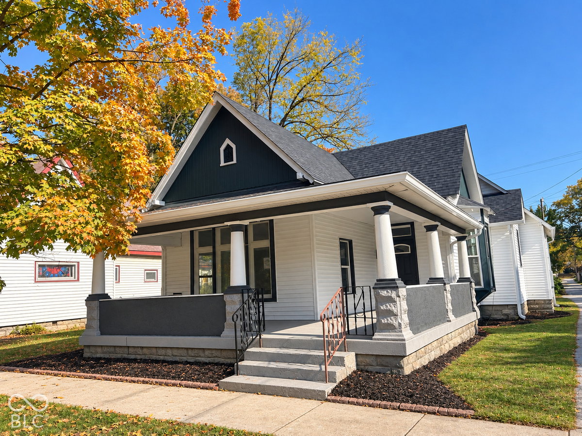 207 S Center, Plainfield, IN 46168