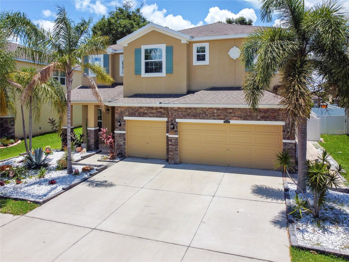 Community Featured Property