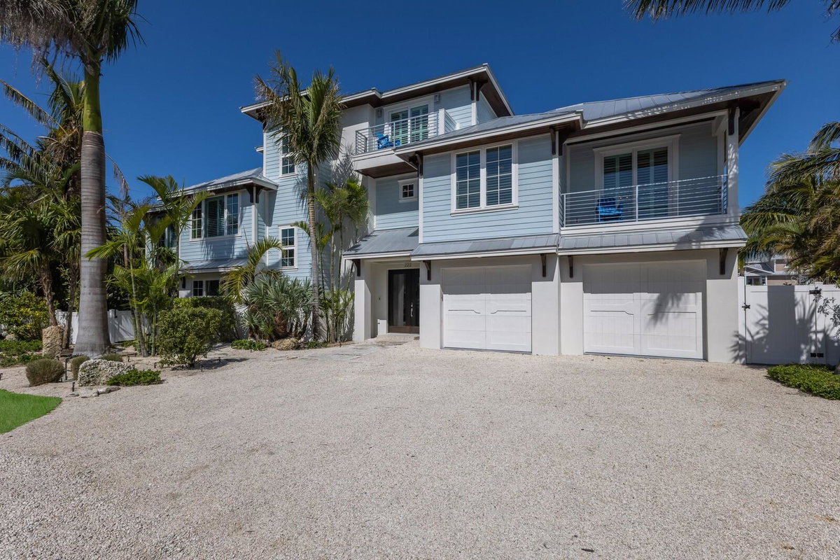 222 WILLOW AVENUE, ANNA MARIA, FL 34216