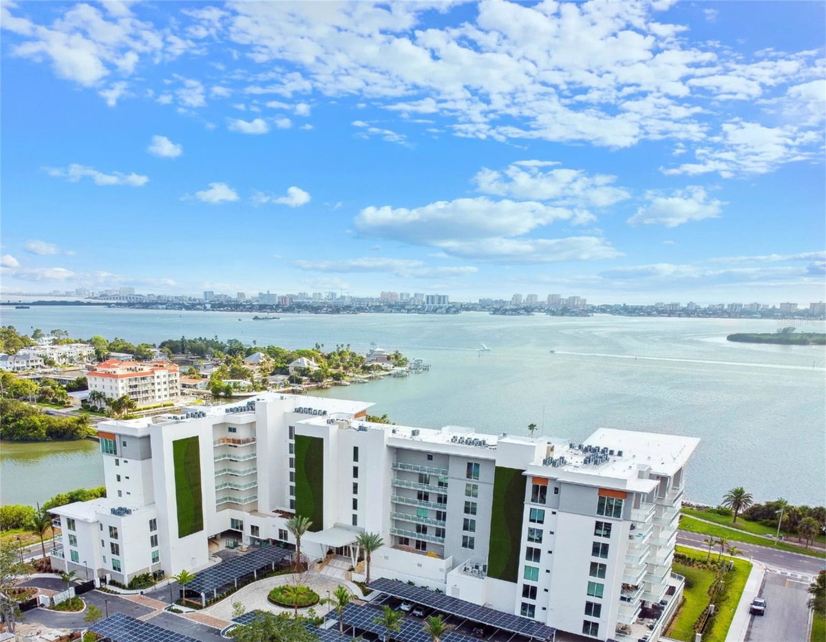 1020 SUNSET POINT ROAD #103