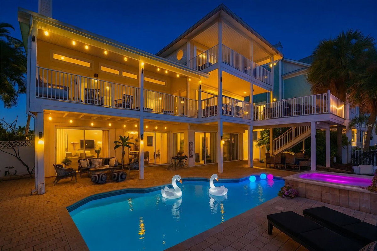 Community Featured Property