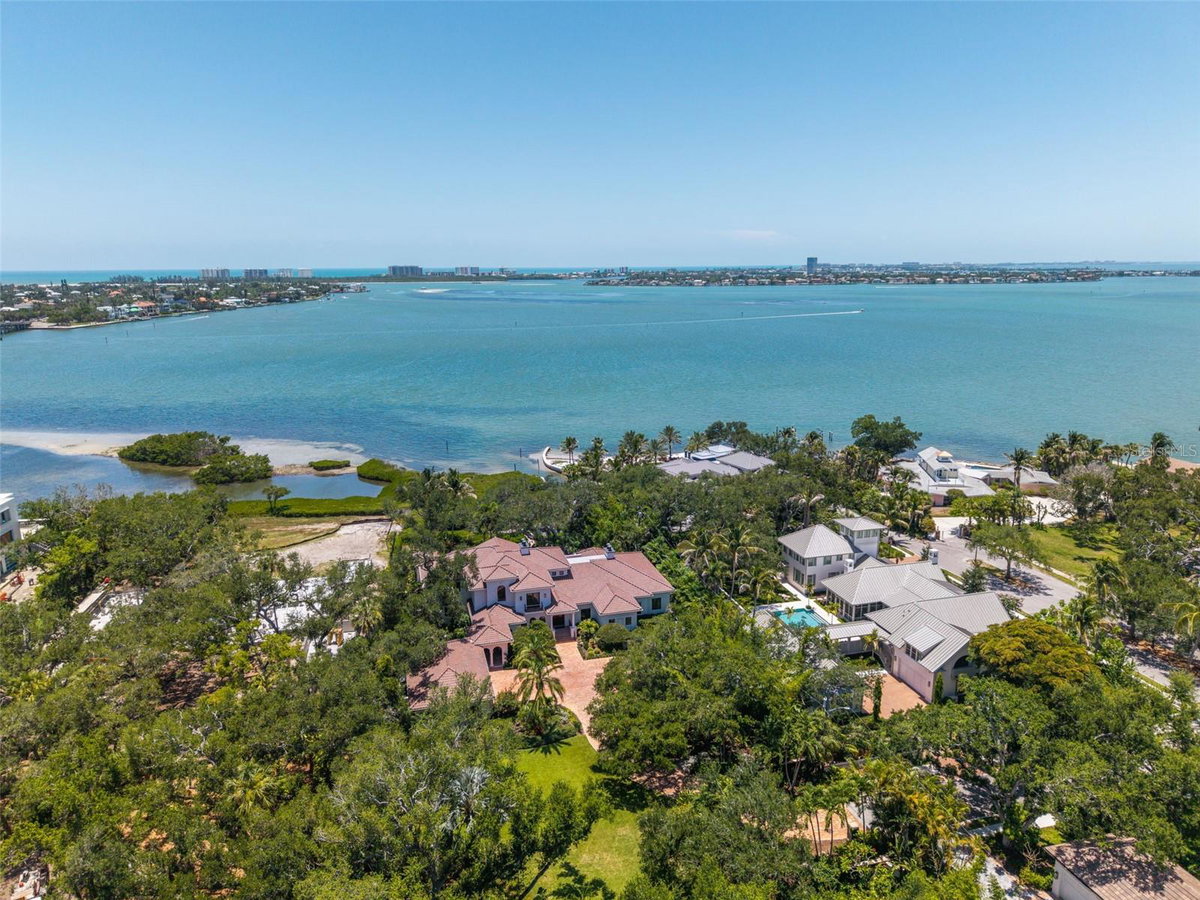 3000 SOUTHWEST DRIVE