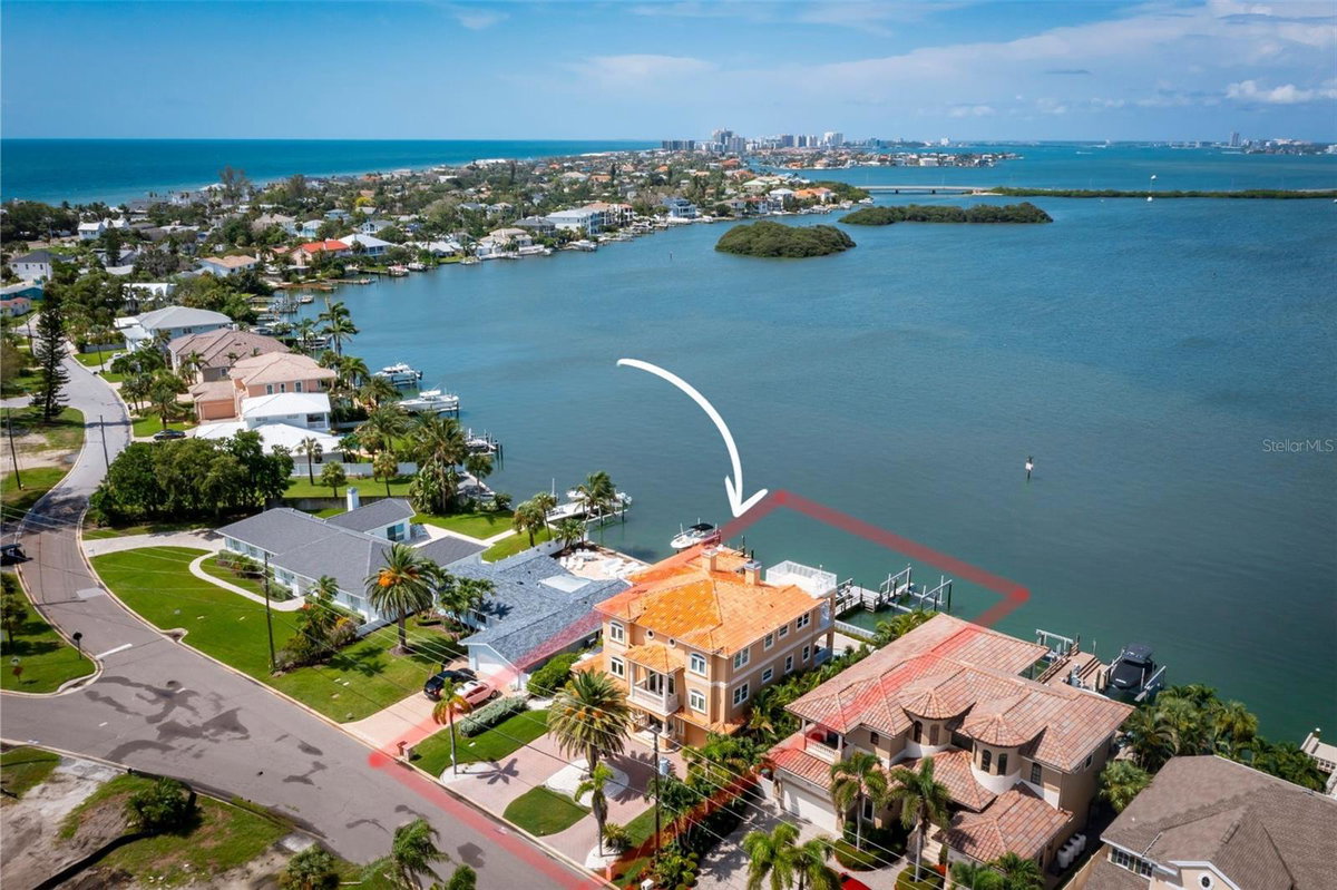 Community Featured Property