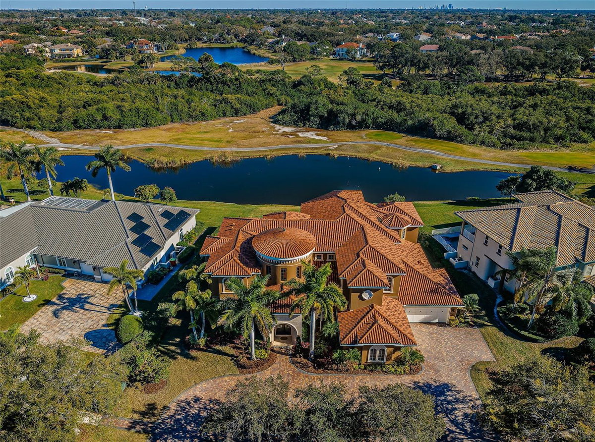 9209 SILVERTHORN ROAD, SEMINOLE, FL 33777