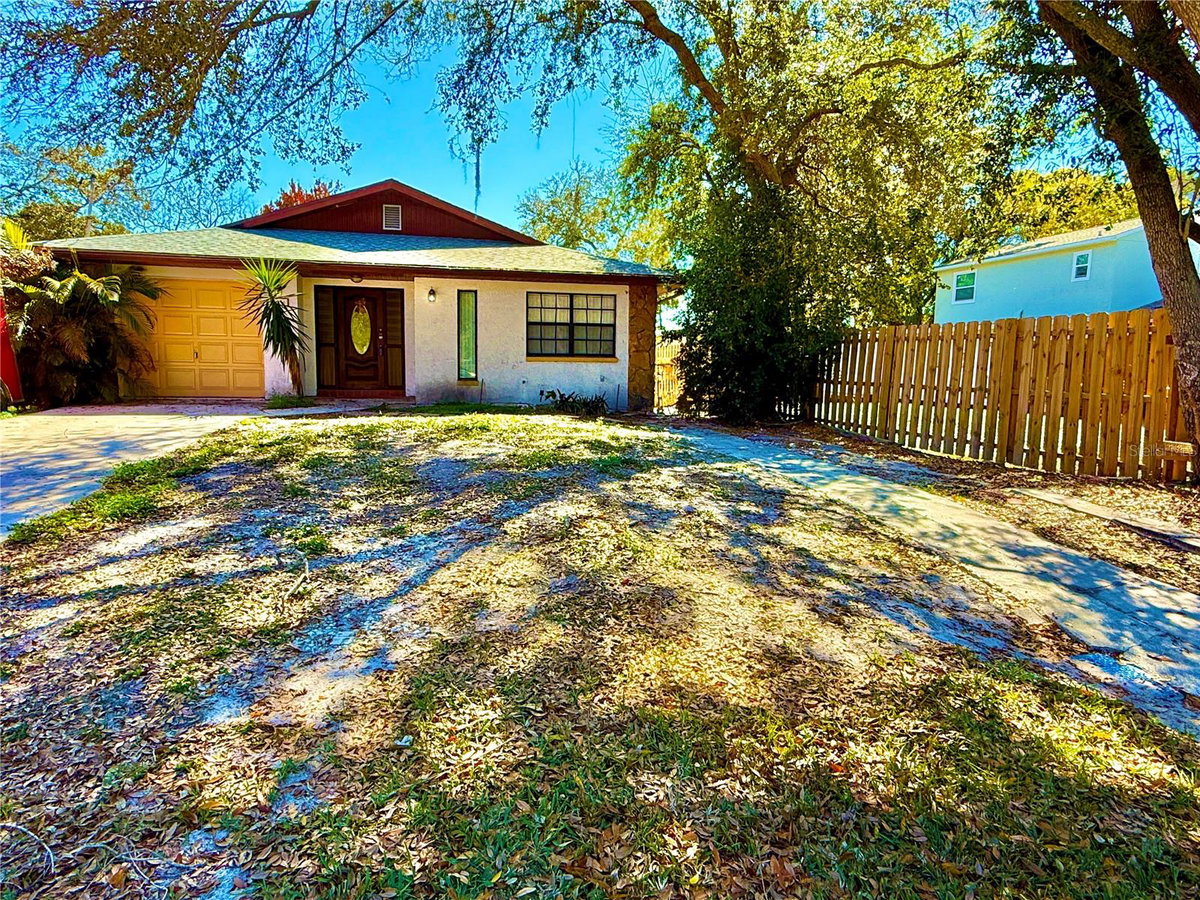 8336 JACKSON SPRINGS ROAD, TAMPA, FL 33615
