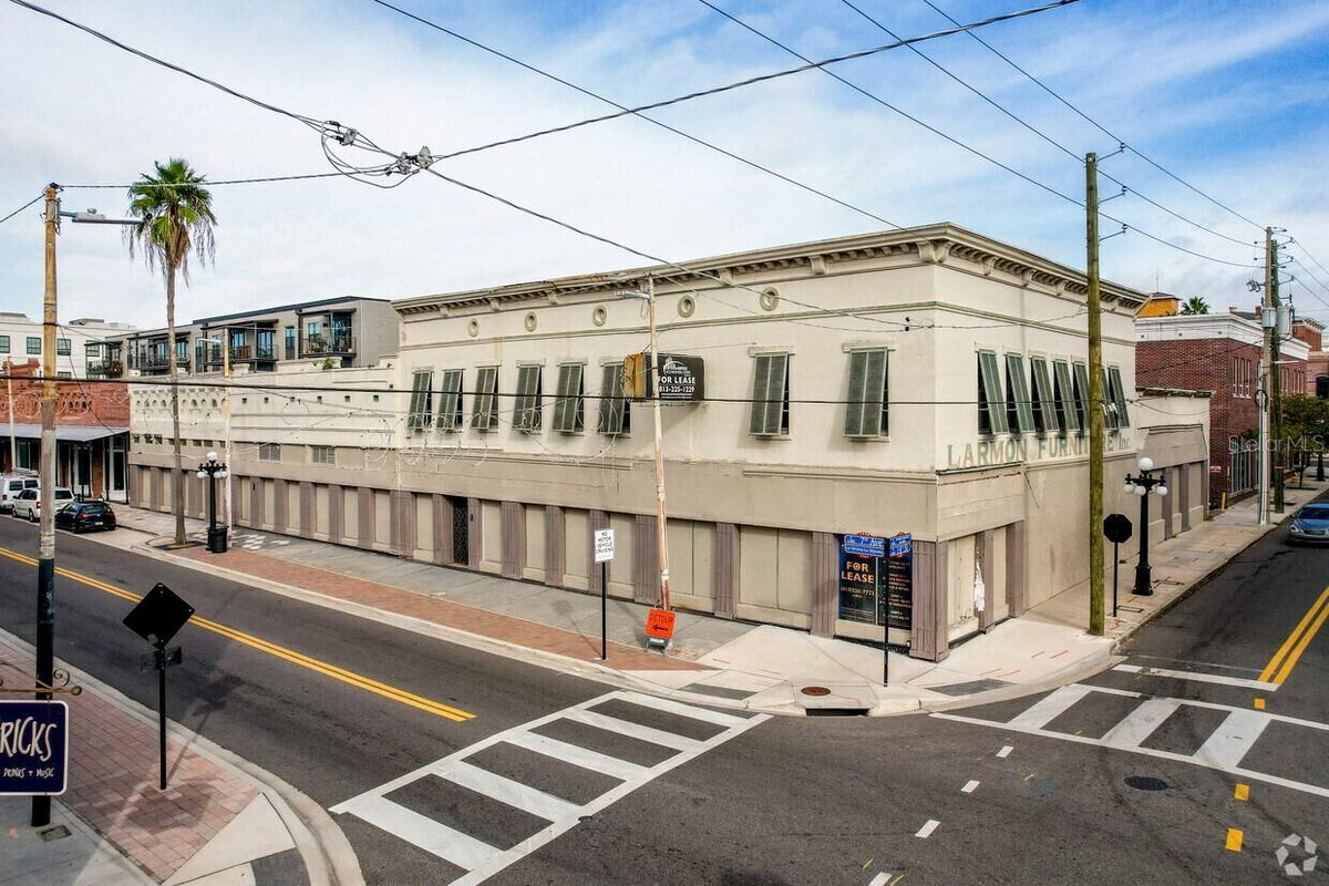 featured property
