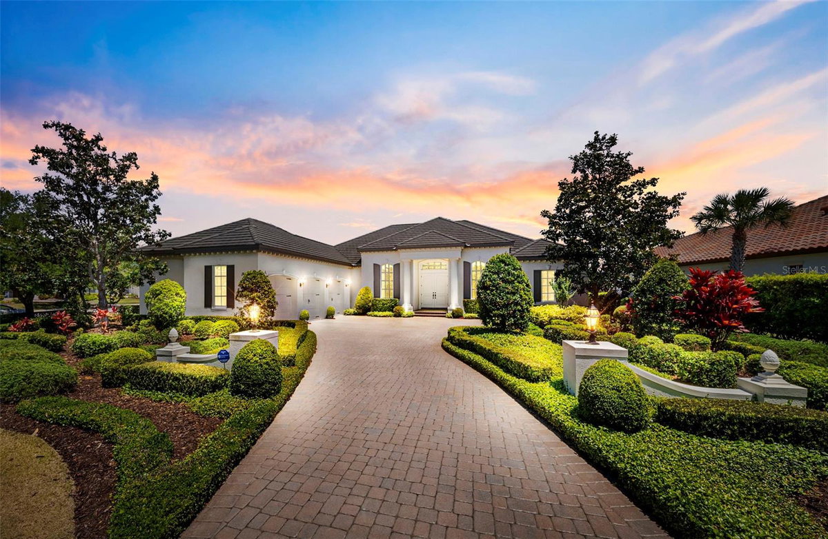 16204 DAYSAILOR TRAIL, LAKEWOOD RANCH, FL 34202