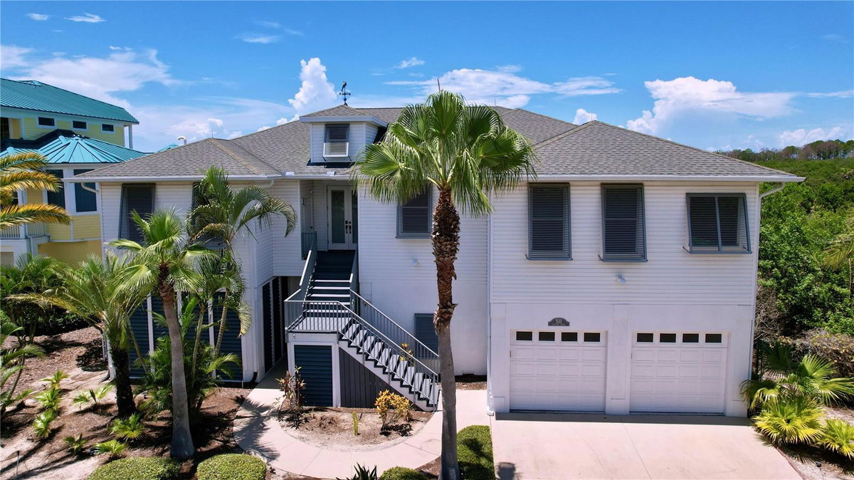 511 SEAVIEW DRIVE