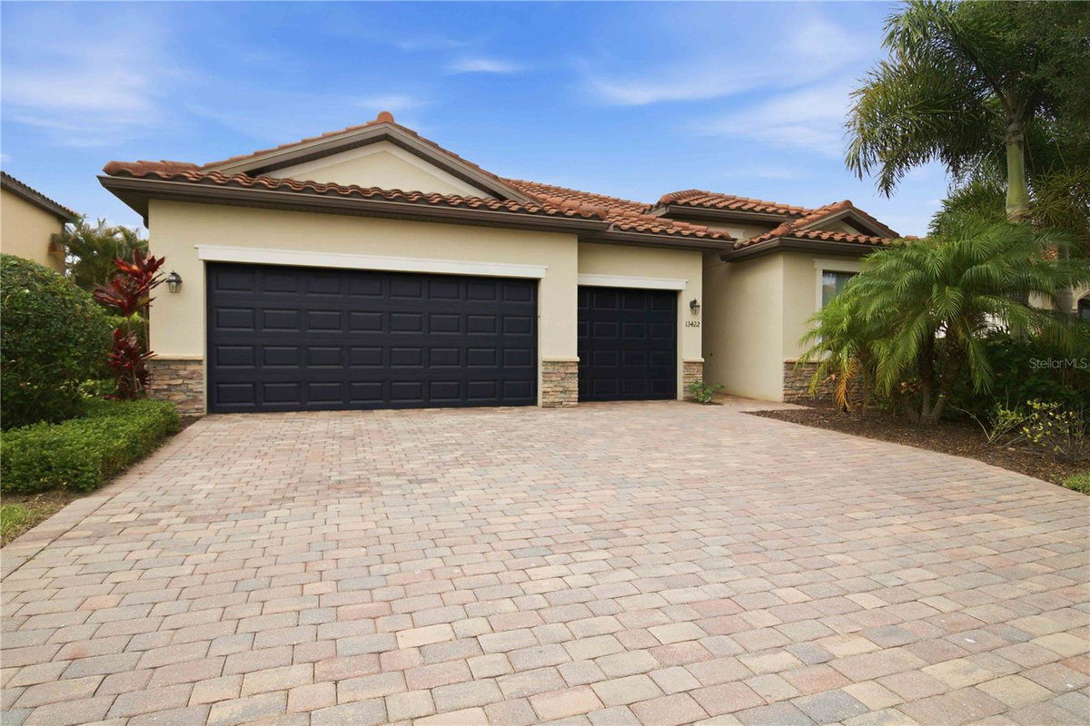 13422 SAW PALM CREEK TRAIL