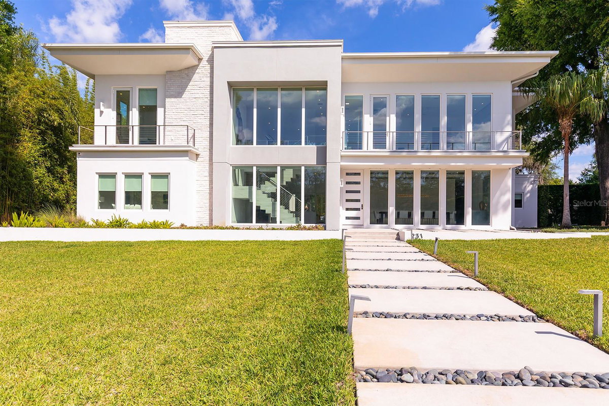 231 CHELTON CIRCLE